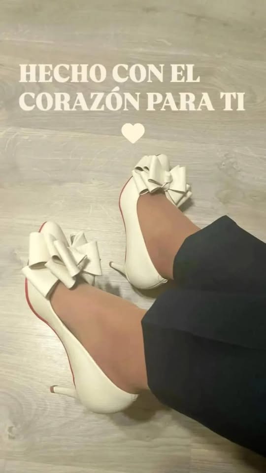 CLEOPATRA IVORY
