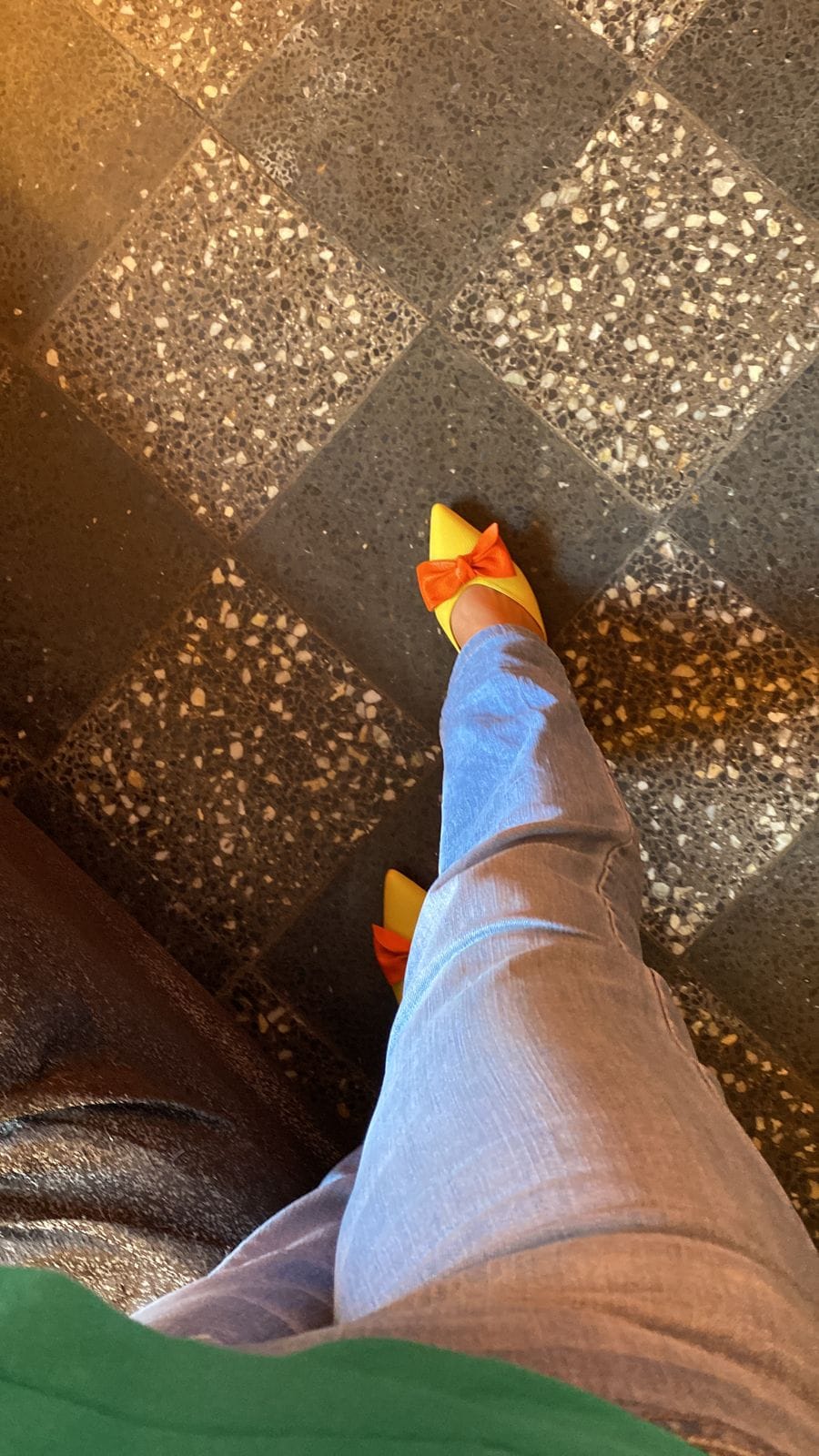 FLAT DONATELLA AMARILLO